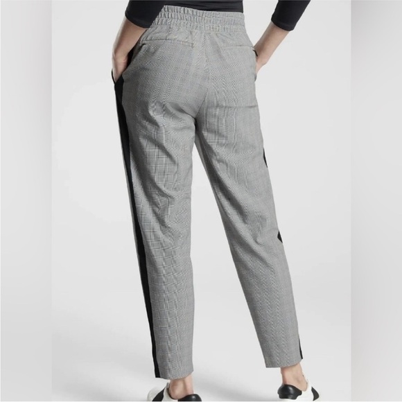 Athleta Brooklyn Plaid Ankle Pant Lightweight Black/White Gray Size 10P Petite - Picture 2 of 16